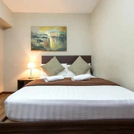 Shaw Residenza Aparthotel